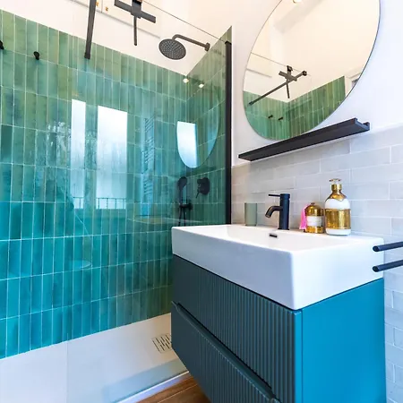 Casa Fen Palazzo Storico - Re Di Metro A - 2camere2bagni * Ρώμη
