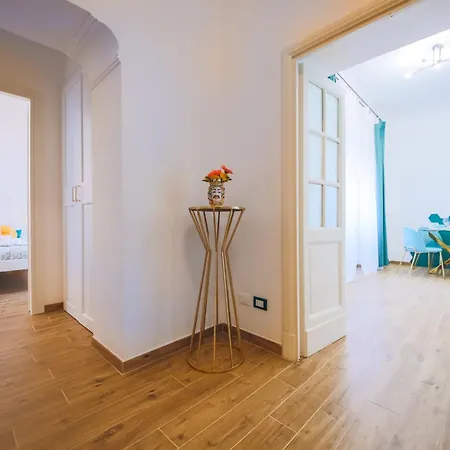 Casa Fen Palazzo Storico - Re Di Metro A - 2camere2bagni